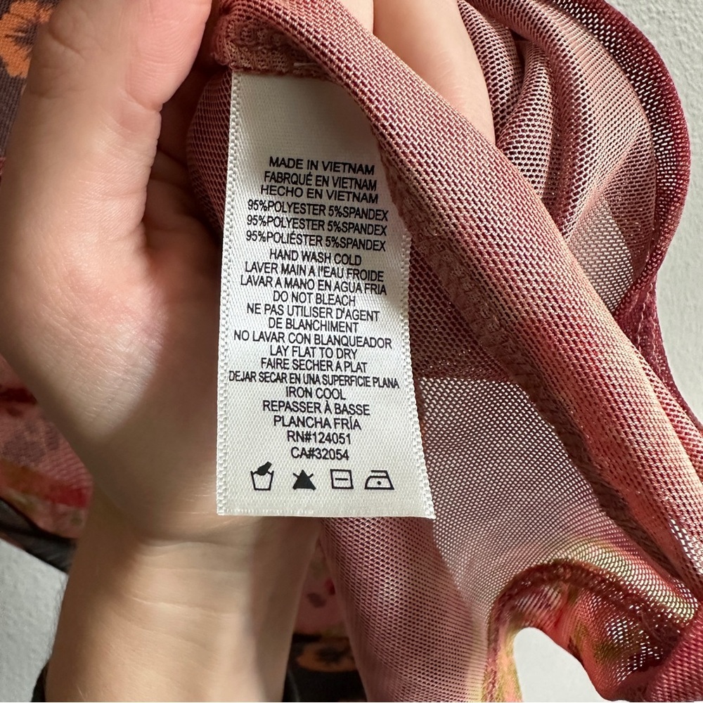 NWT Anthropologie Porridge Floral Patchwork Sheer Mesh T-Shirt XS - Picture 7 of 11